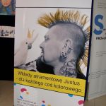 Roll-upy firmowe z wydrukiem: różne branże