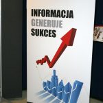 Roll-upy firmowe z wydrukiem: różne branże